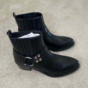 Steve Madden Reeva Ankle Boots